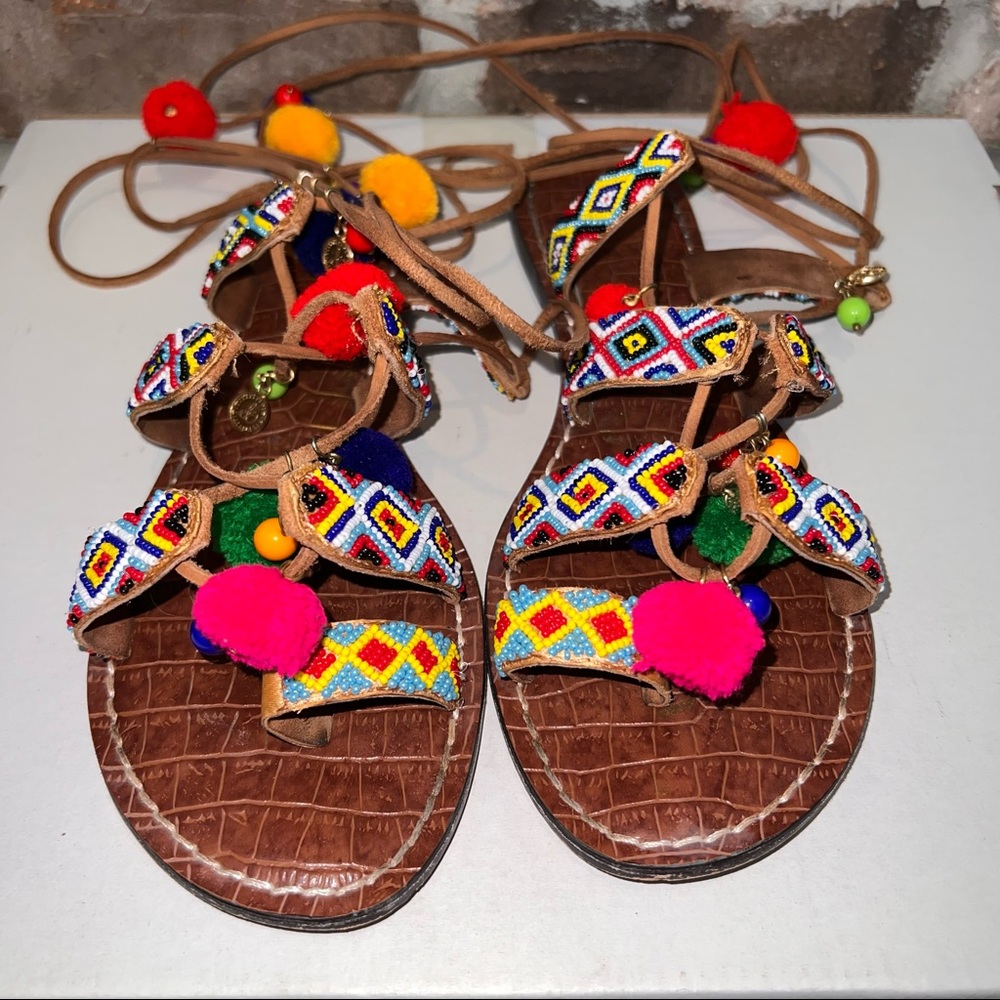 Colorful puff strappy sandal